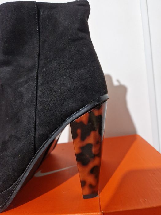 Cizme cu toc marimea 38