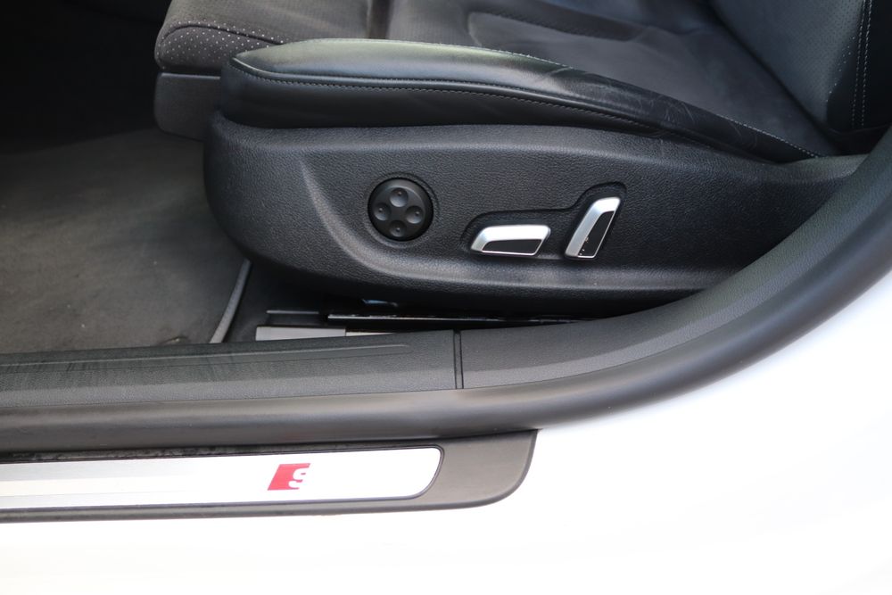 Audi a5 3xsline 2.0 Tdi /Led/Bang&olufsen/Quattro