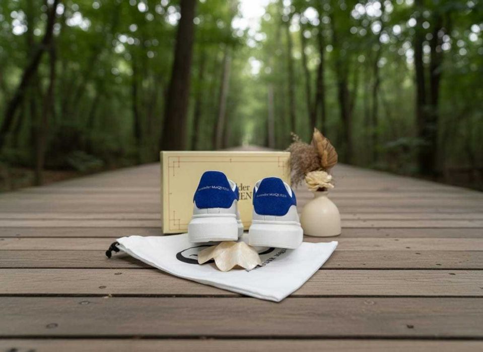 Adidasi Alexander Mc Q u e e n Albastru Catifea