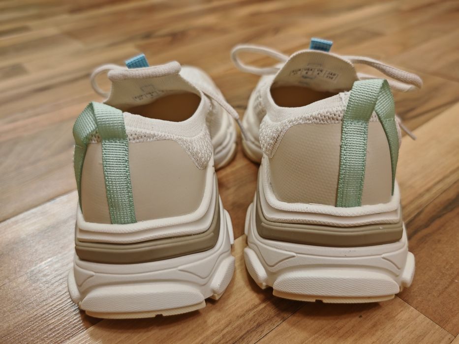 Adidași Textil - Marime 37