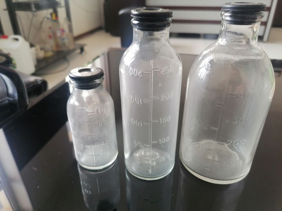 Бутылки стеклянные Мто размерами 100мл, 250мл,450мл