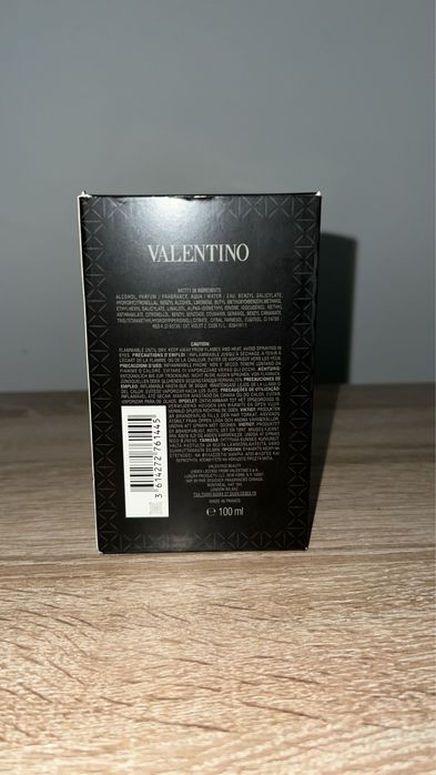 Parfum VALENTINO born in roma