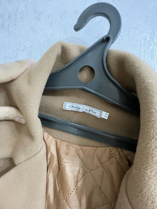 Продам пальто на осень