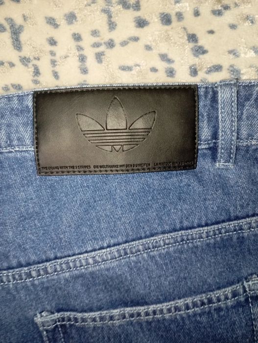 Джинсы Adidas L оригинал