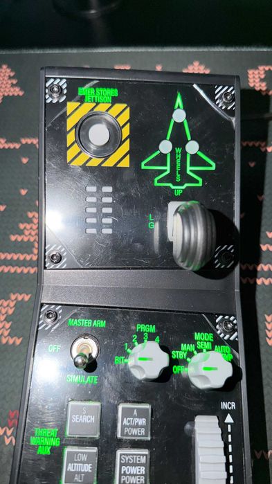 Thrustmaster Viper Panel