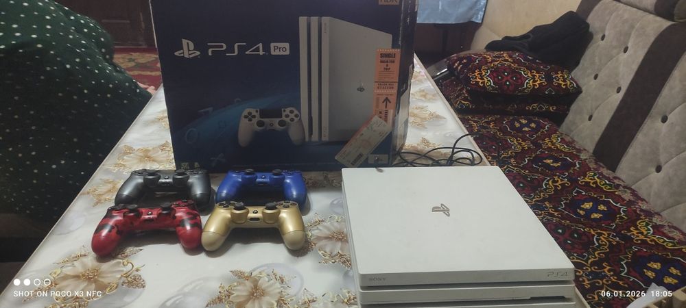 Плей стейшн 4 про