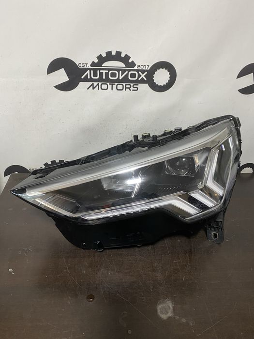Far stanga full led Audi Q3 an dupa 2019