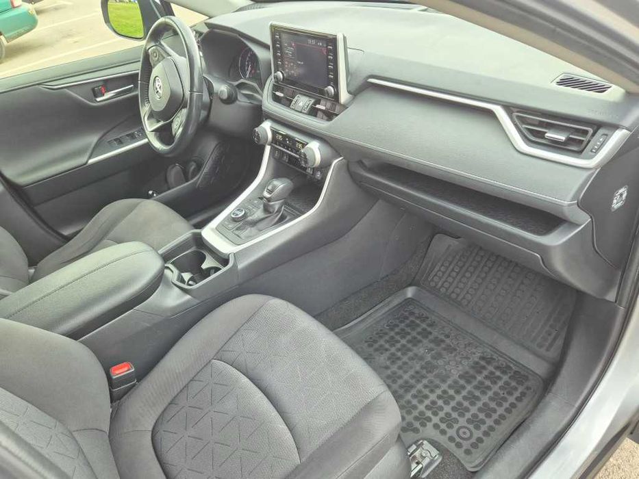 Toyota Rav4 2.0I AWD CVT executiv