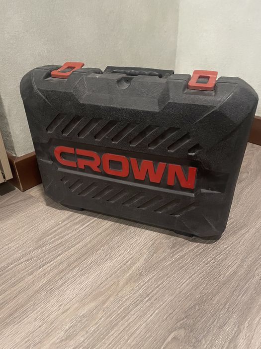 Перфоратор crown