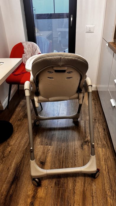 Scaun de masa pentru copii 2 in 1 peg perego