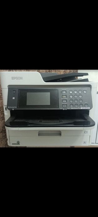 Продам принтер МФУ epson 5799