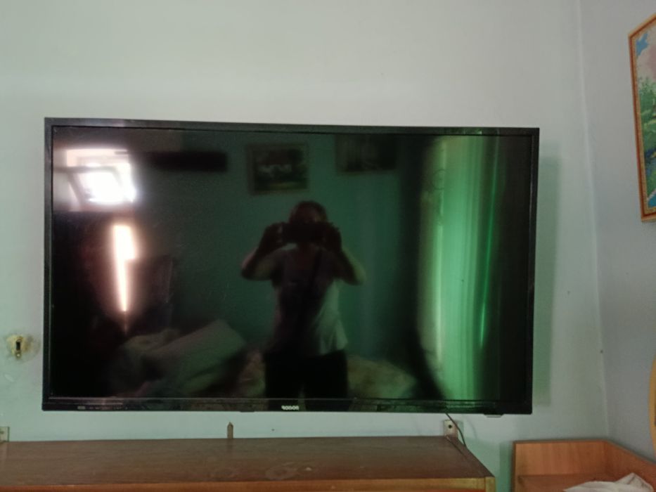 Продается телевизор ролсон