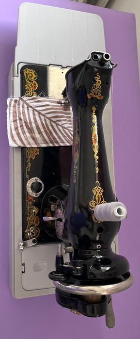 Швейная машинка СССР ИДЕАЛЬНАЯ!!!