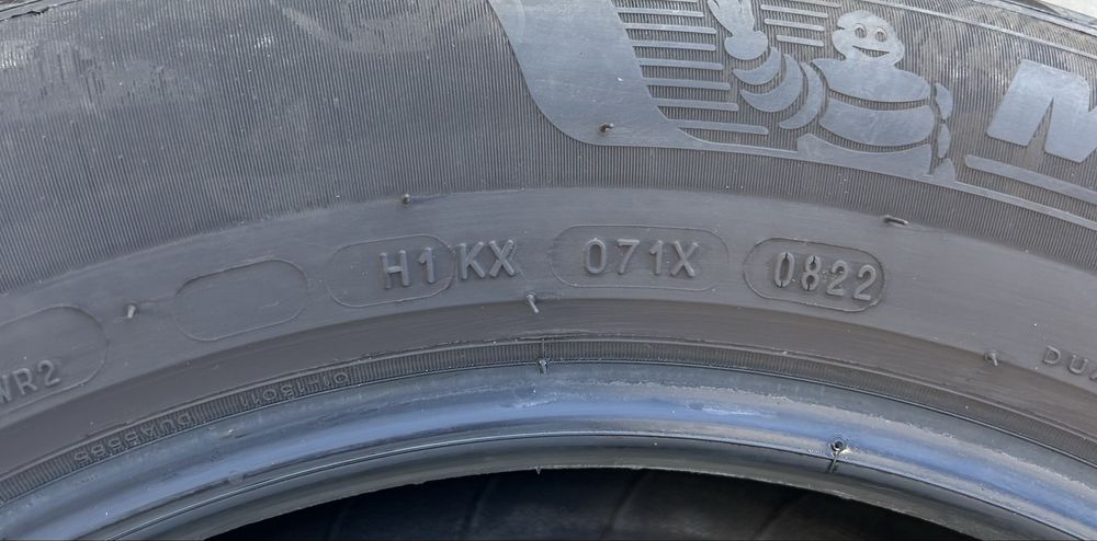 Doua anvelope Michelin Primacy 4 215/60/17