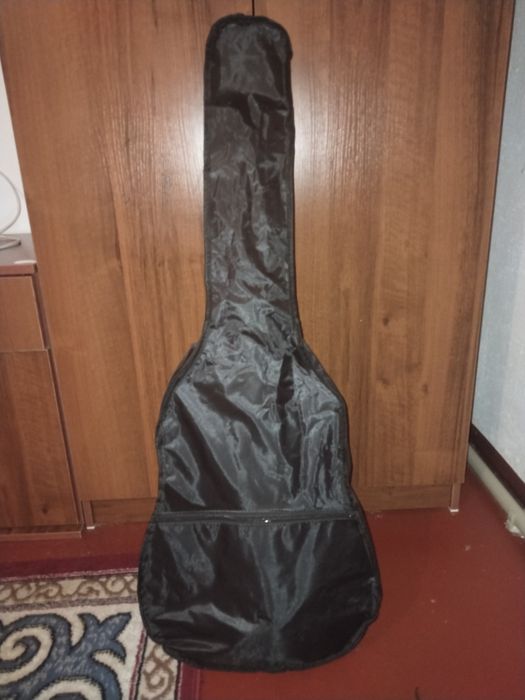 Гитара акустическая