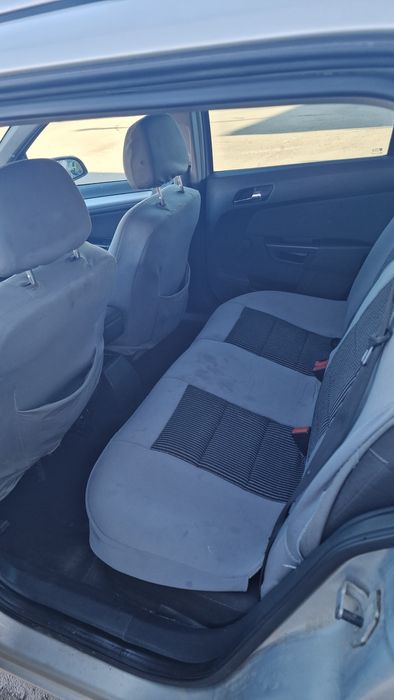 Se vinde mașina Opel in stare foarte bună