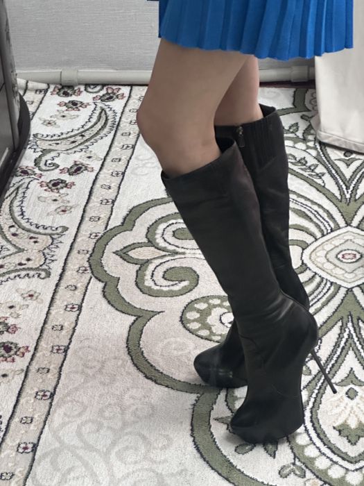 Ботильоны и сапожки новые размеры 36-37