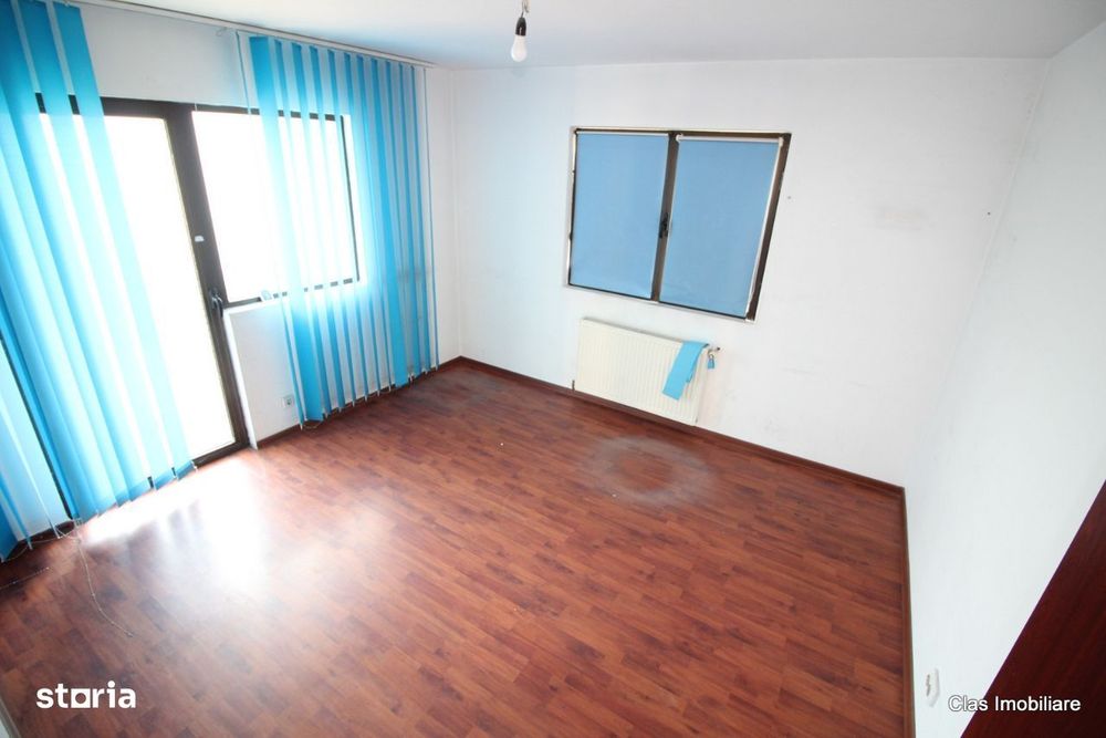 Casa de locuit, pretabila Spatiu Comercial !!