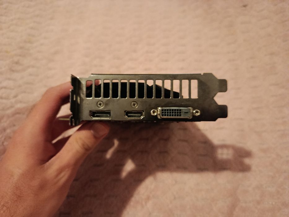 Vand placa video asus gtx 1660 6gb