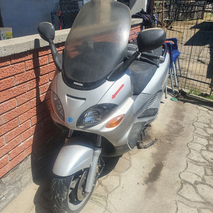 Scuter Piaggio Amalfi X9