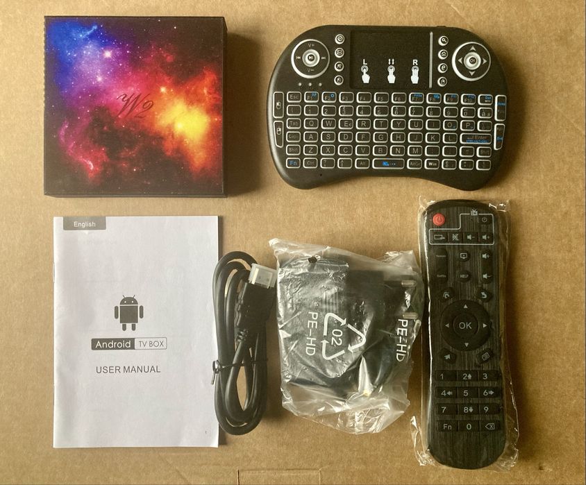 Android TV Box W2  4/128gb + tastatura