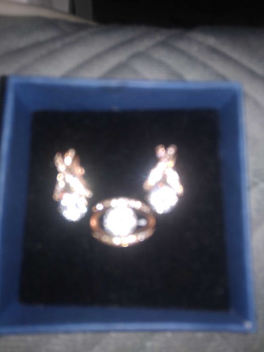 Бижутерия swarovski