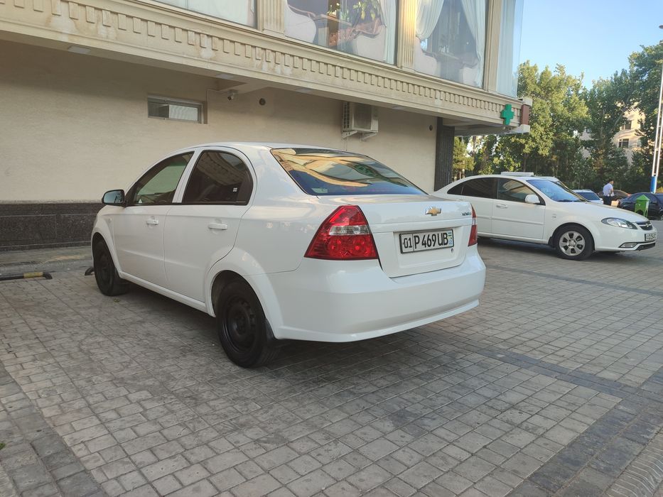 Шевролет Нехиа 3