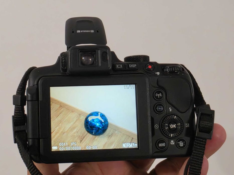 Aparat foto digital Nikon Coolpix P610 16MP 60x Zoom WiFi