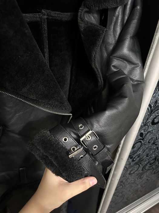 Дубленка черная, демисезон