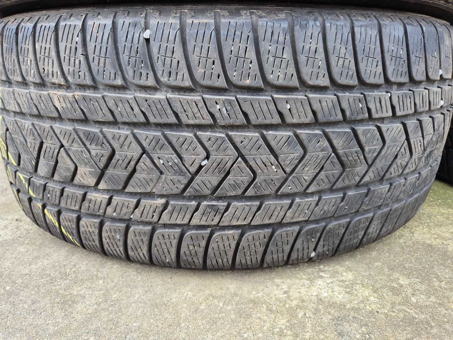 2 Anvelope IARNA - 275/45/21 - PIRELLI - Stare F BUNA DOT 2022