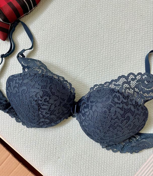 Бански и бельо нови