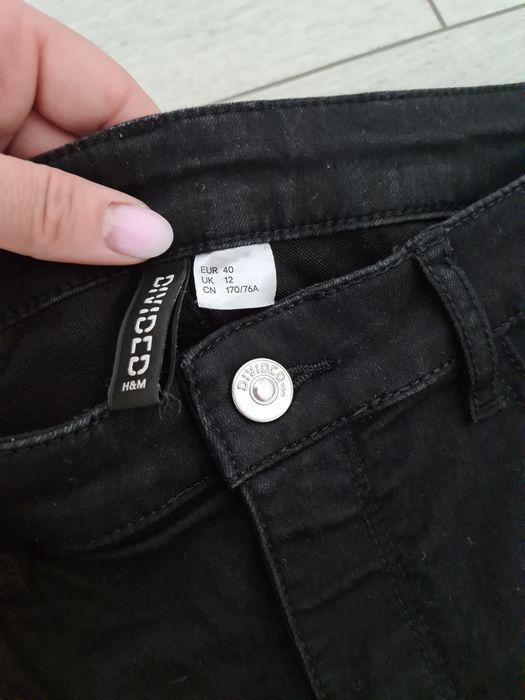 Vând blugi damă H&M