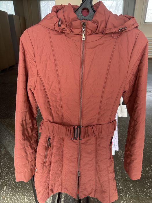 Продам детские вещи