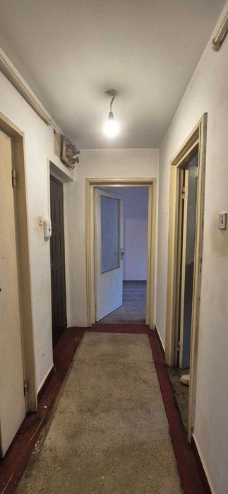 Apartament 3 camere, zona V-uri