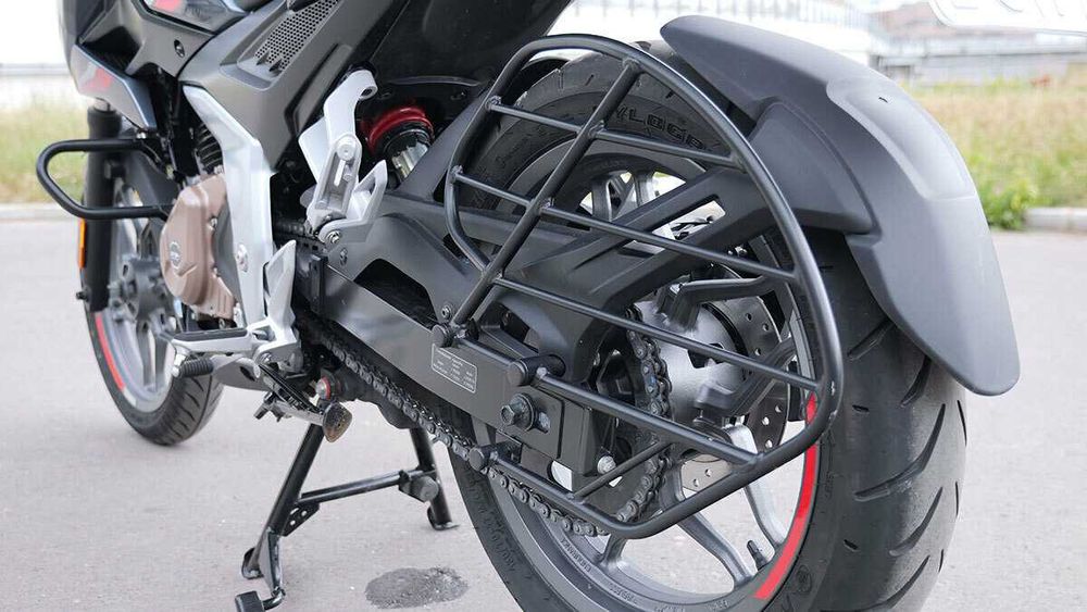Мотоцикл  Bajaj Pulsar N250