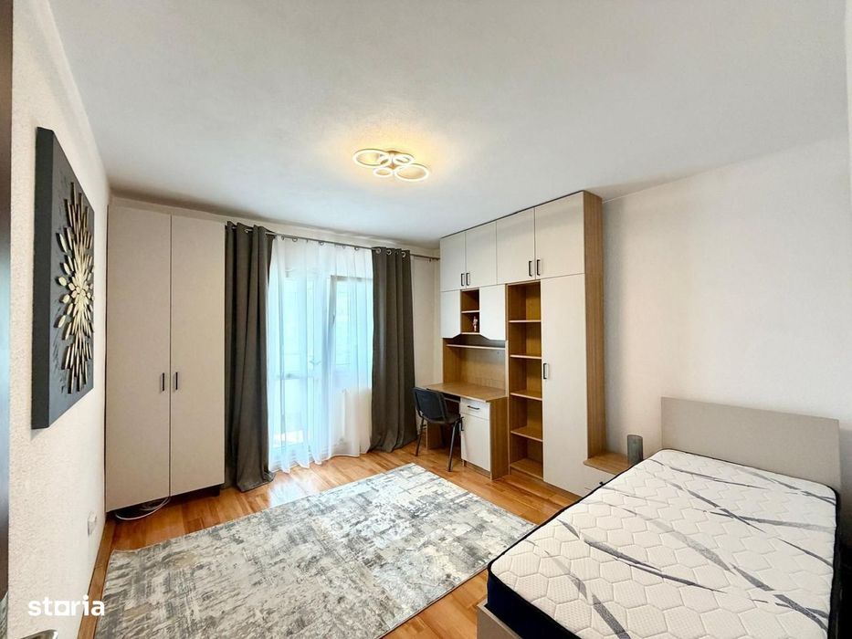 Apartament 4 camere de închiriat – 100 mp – 2 băi – zona Centrală