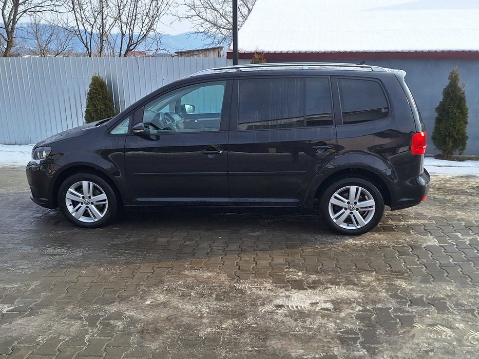 Se vinde Volkswagen Touran 2013 - MATCH