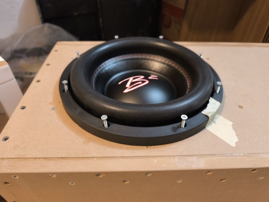 Difuzor nou bass