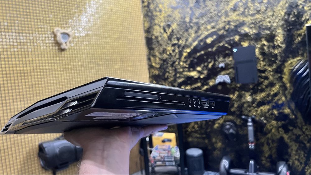 лаптоп alienware m15x