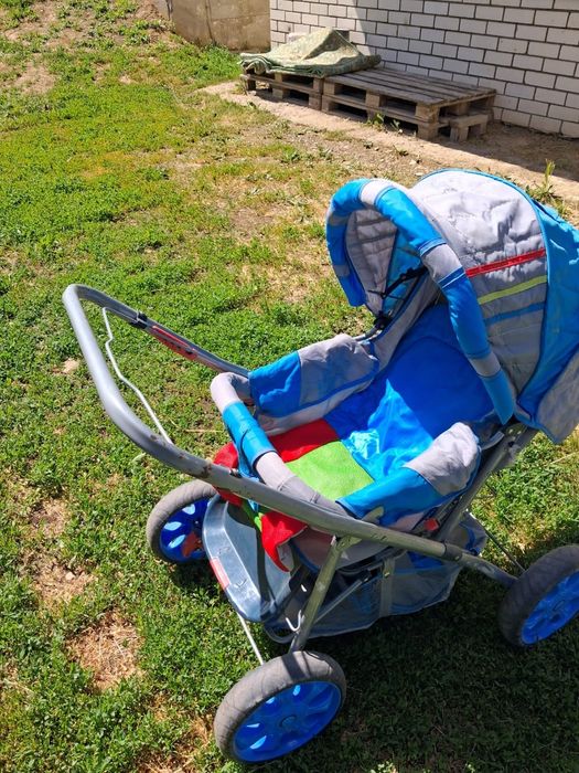 Продам детскую коляску
