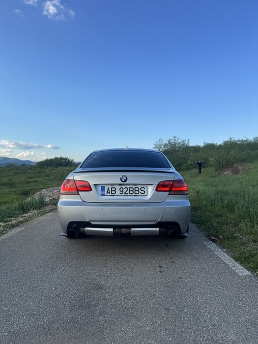 BMW e92 320i NFL