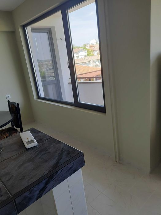 Продава се Тристаен апартамент в Плевен, 9-ти квартал - 130 кв.м за 1270 €/кв.м - Снимка #11