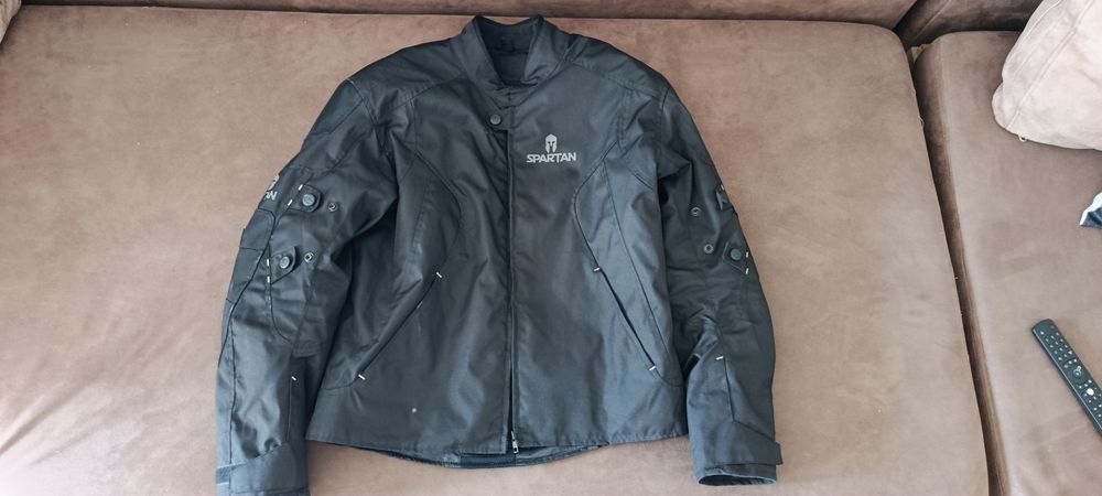 Мото яке и панталон"L" , "XL" ,екипировка за мотор