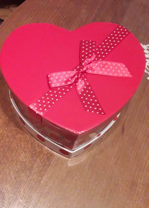 Кутия с пожелания за влюбени