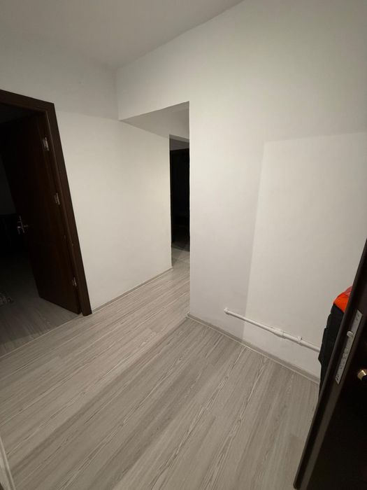 Ap 3 camere, Parc Romanescu  decomandat 64mp