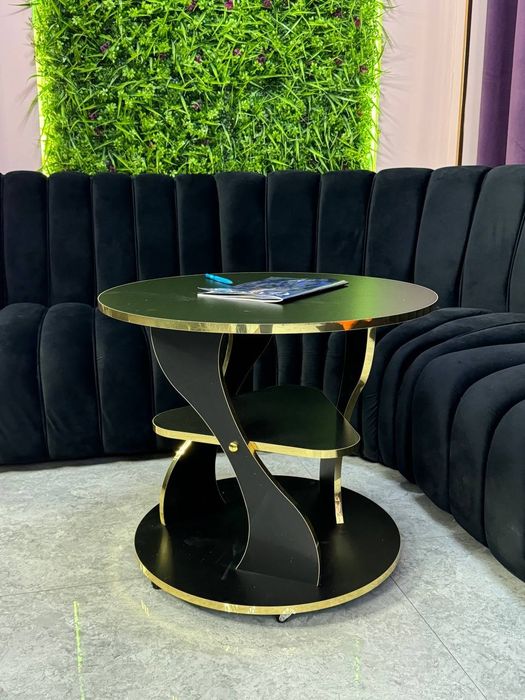 Журнальный столик