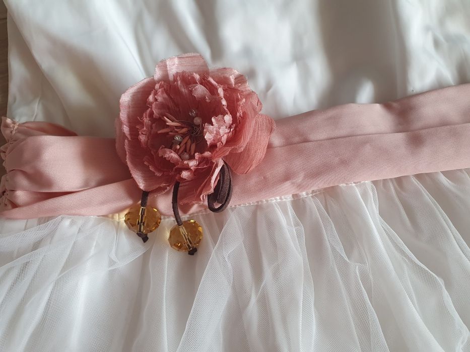 Официална рокля за дете