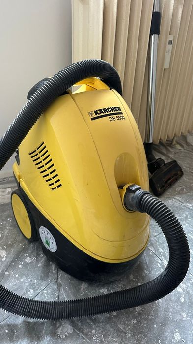 Прахосмукачка Karcher DS5500