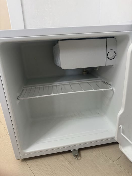 Мини-холодильник