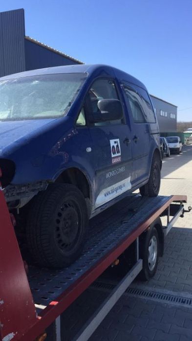 Dezmembram VW Caddy Life 1.9 TDI,an fabr 2007